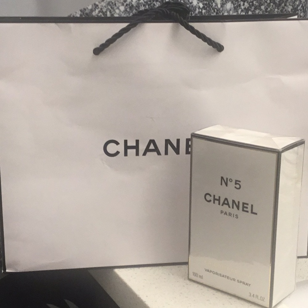 Brand New!!!!!Authentic Chanel No5 Perfume